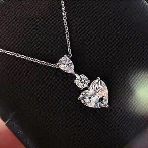 Bridal Jewelry Luxury 925 Sterling Silver Zircon Heart Shape Pendant Necklace